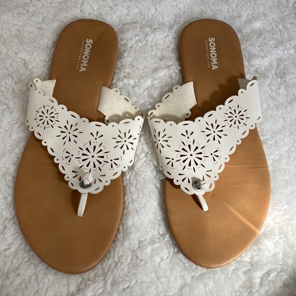 Sonoma sandals